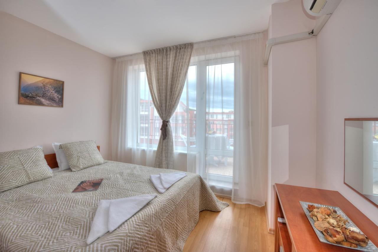 סבטי ולאס Privilege Beach Apartments מראה חיצוני תמונה