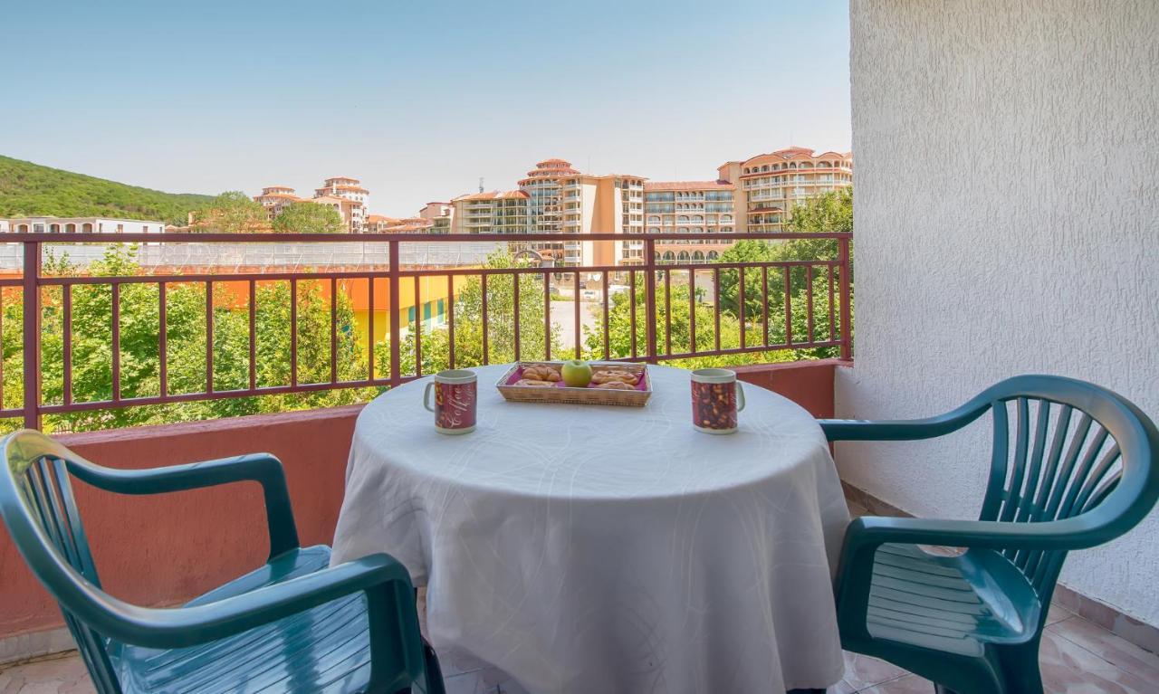 סבטי ולאס Privilege Beach Apartments מראה חיצוני תמונה