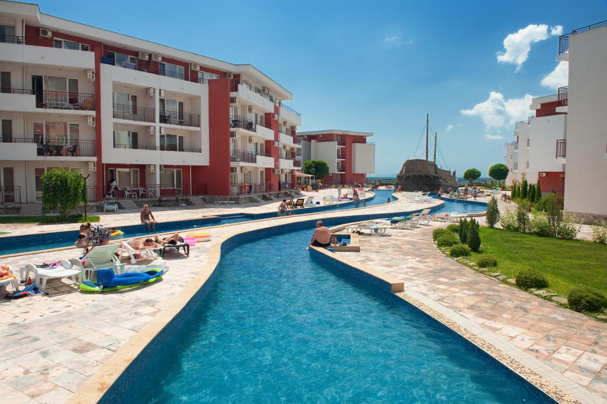 סבטי ולאס Privilege Beach Apartments מראה חיצוני תמונה